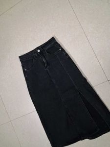 Black Denim Maxi Skirt with Slit