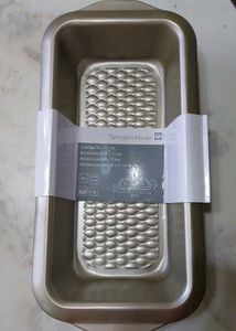 Tarrington House Loaf Pan