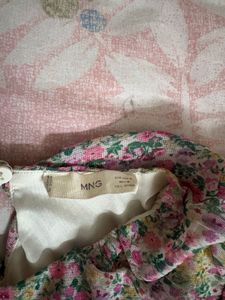 Mango Floral Puff Sleeve Top