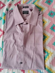 Arrow Men's Classic Fit Dress Shirt