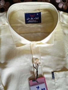 men's casual shirt
