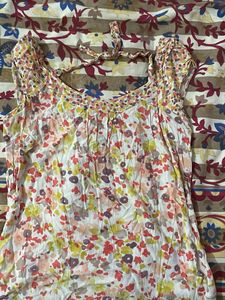 Floral Print Casual Top