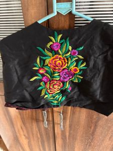 Embroidered Cropped jacket for Navratri
