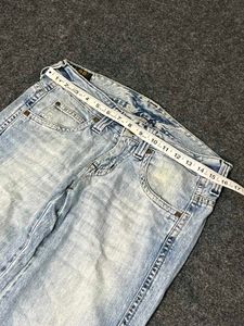 Y2K "Lee" Light Wash Denim Flared Baggy Jeans