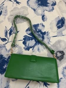 Green Shoulder Bag