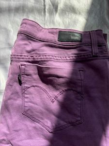 Levi’s Purple Leggings Jeans