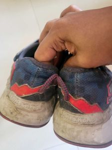 Skechers