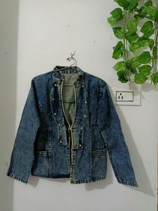 It's. Denim Jacket