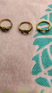 set of 3 small size rings