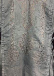Elegant Grey Embroidered Kurta