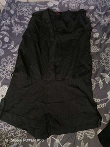 black stylish jumpsupt