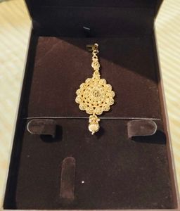 Gold Maang Tikka