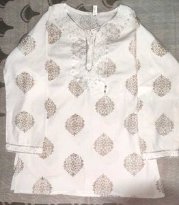 Elegant White Kurti with Gold Print