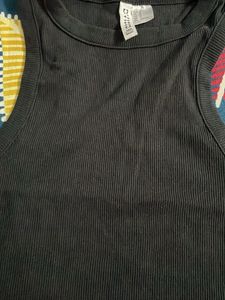 h&amp;m black top