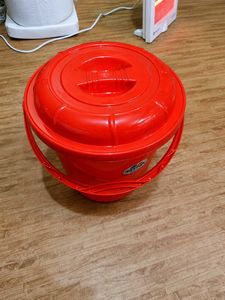 Red Bucket with Lid - 15 Litre