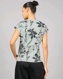 Shein Floral Print Tee top