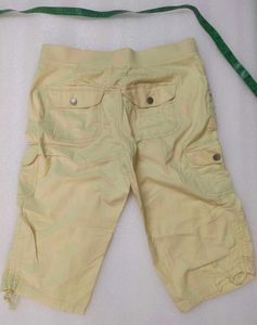 Imported Gloria Vanderblit Capri