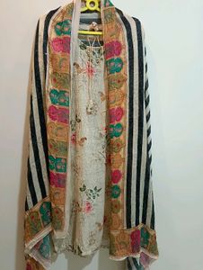 Elegant sequence Floral Print Kurta Set