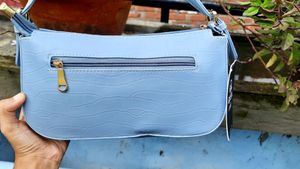 Lavie qisa Sling Bag