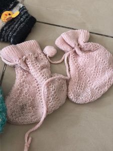 Cute Duckling &amp; Teal Mittens Set