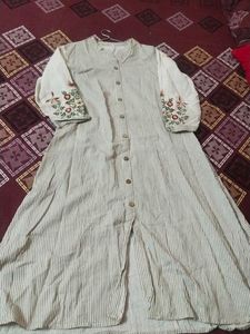 Striped Embroidered Kurta