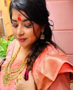 Exquisite Traditional Indian Gold Necklace Set, te