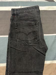 classic levis black denim jean