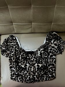 Leopard Print Off-Shoulder Top