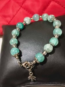 Beautiful agate stone with leaves Bracelet