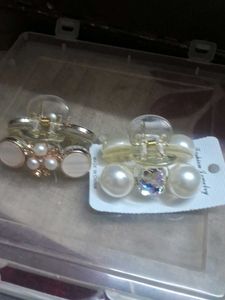 Elegant Pearl &amp; Rhinestone Hair Clips (Set of 2)