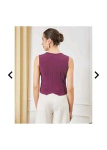 Chic V-Neck Button-Up Sleeveless Vest Top