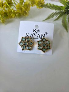 Kayan Star Stud Earrings