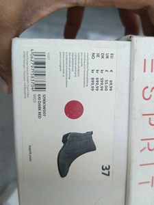 Esprit boots