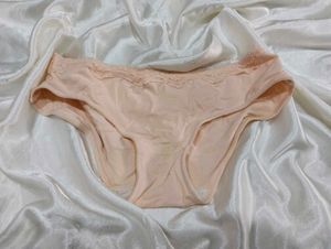 Comfortable Lace Trim Briefs