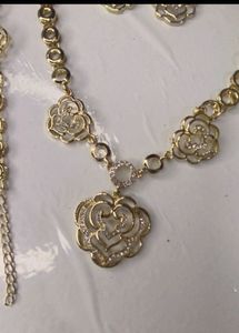 Elegant Jewelry Set