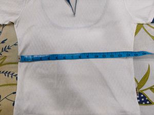 White T-shirt For Girls