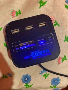USB 2.0 Combo Hub + Card Reader