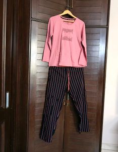 Sukanya Women Printed Cotton Mix Night Suit