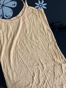 Body-hugging Camisole