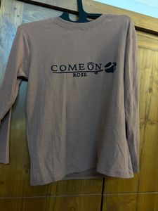 2 Long Sleeve sweater Tops