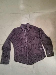 Patterned Gray Shirt