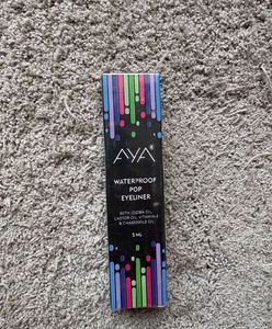 AYA Waterproof Pop Eyeliner-Green shade
