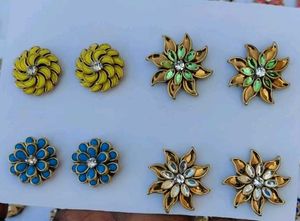 beautiful Stud Earrings - any Design one pair