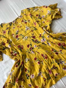 HARPA Yellow Floral Peplum Top