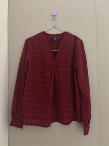Maroon Textured V-Neck Tunic Top