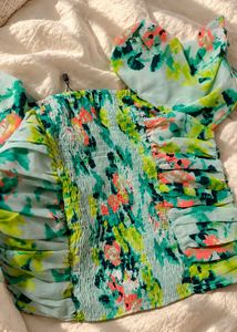 Chic Floral Ruched  Top