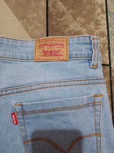 Light Wash Denim Jeans
