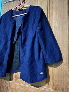 Elegant Blue Cropped Jacket