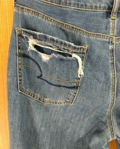 American Eagle Distressed Blue Jeans