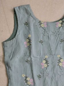 Embroidered long kurta